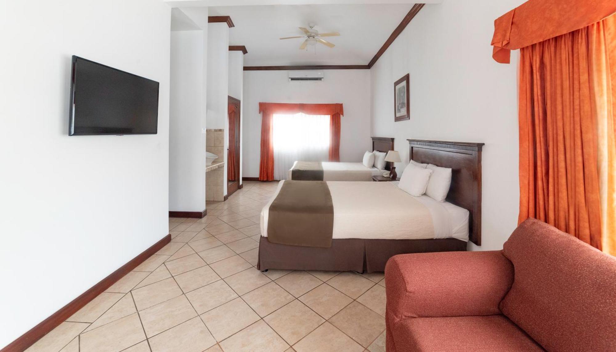 Hotel Cayman Suites مونتيريكو المظهر الخارجي الصورة