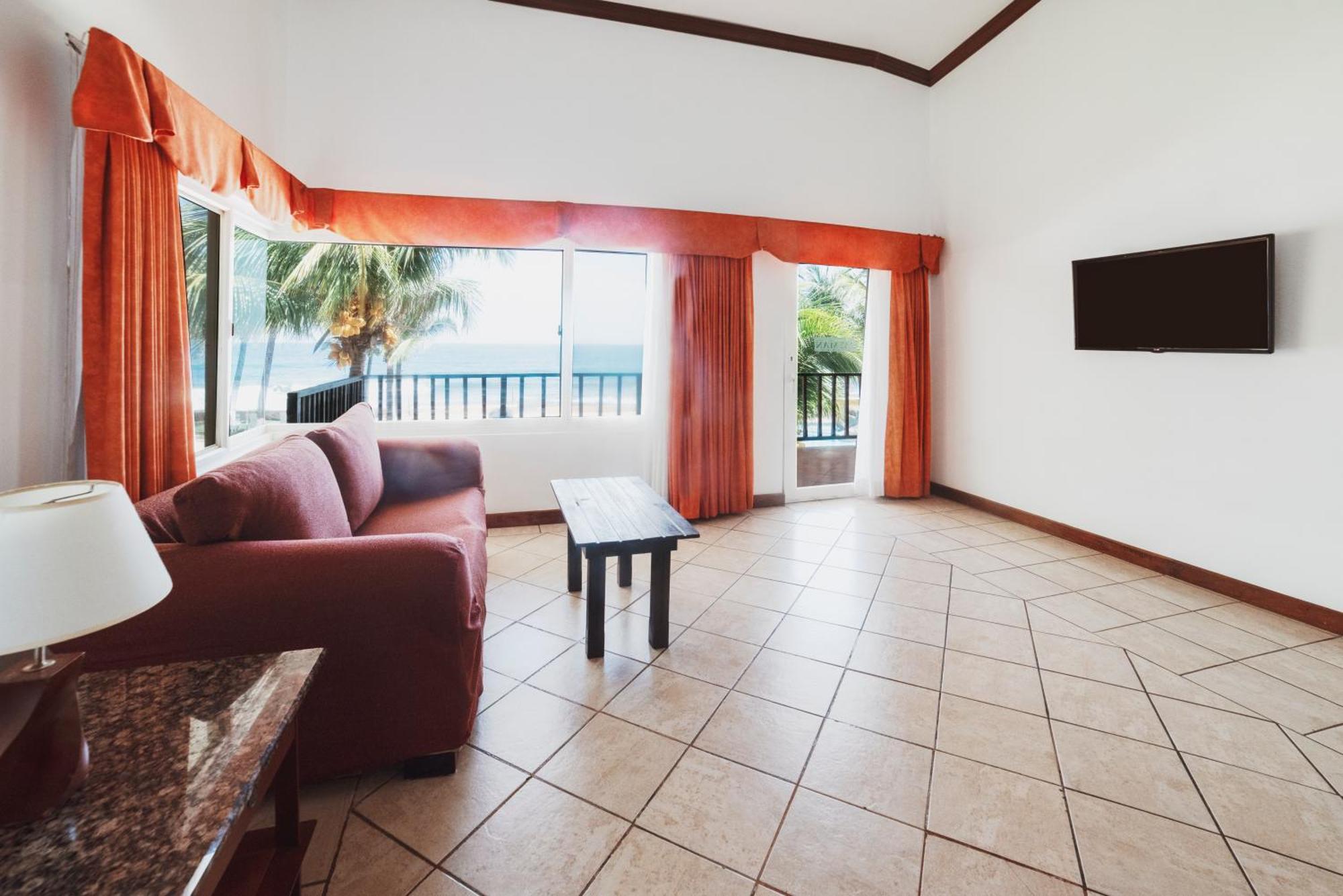 Hotel Cayman Suites مونتيريكو المظهر الخارجي الصورة