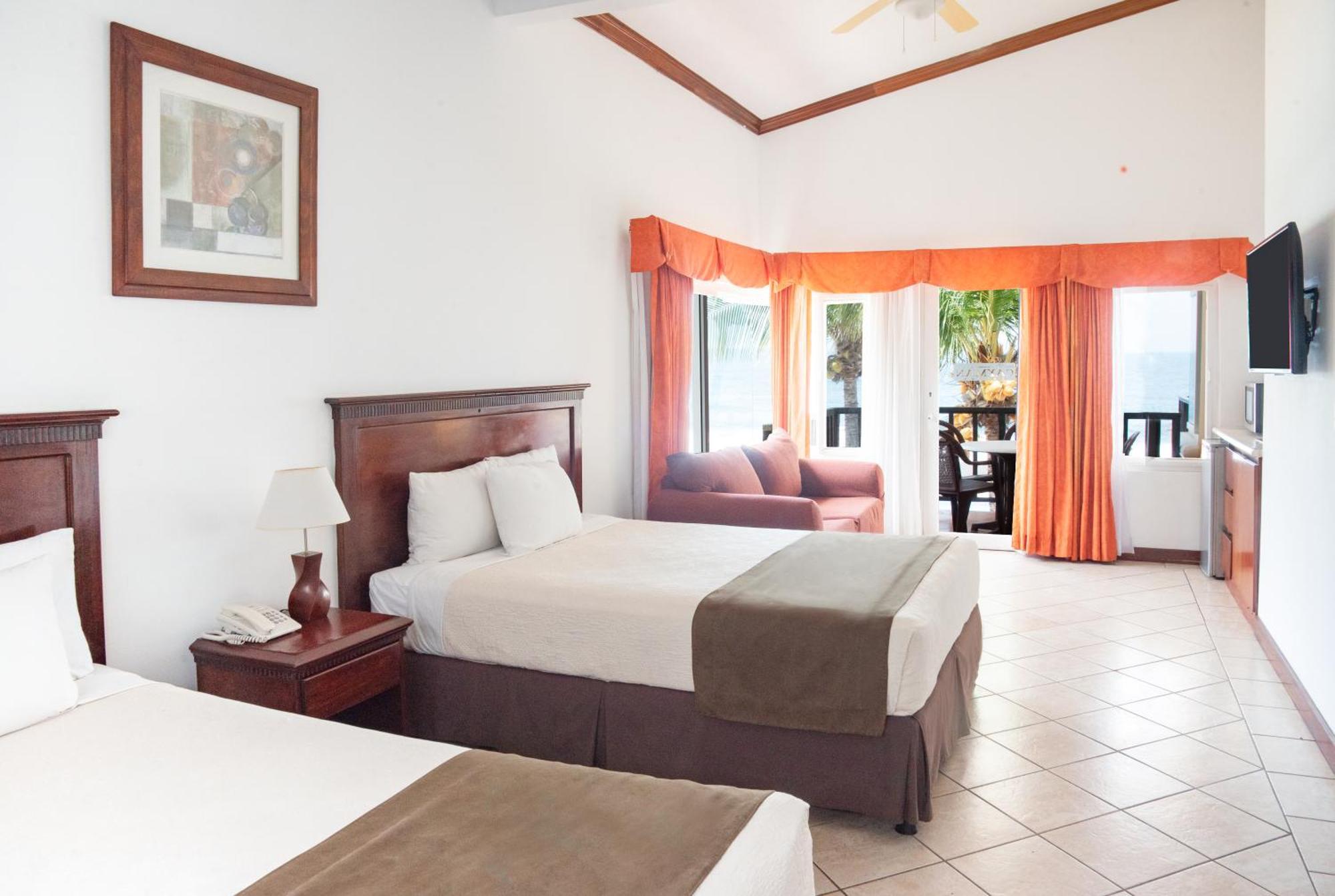 Hotel Cayman Suites مونتيريكو الغرفة الصورة
