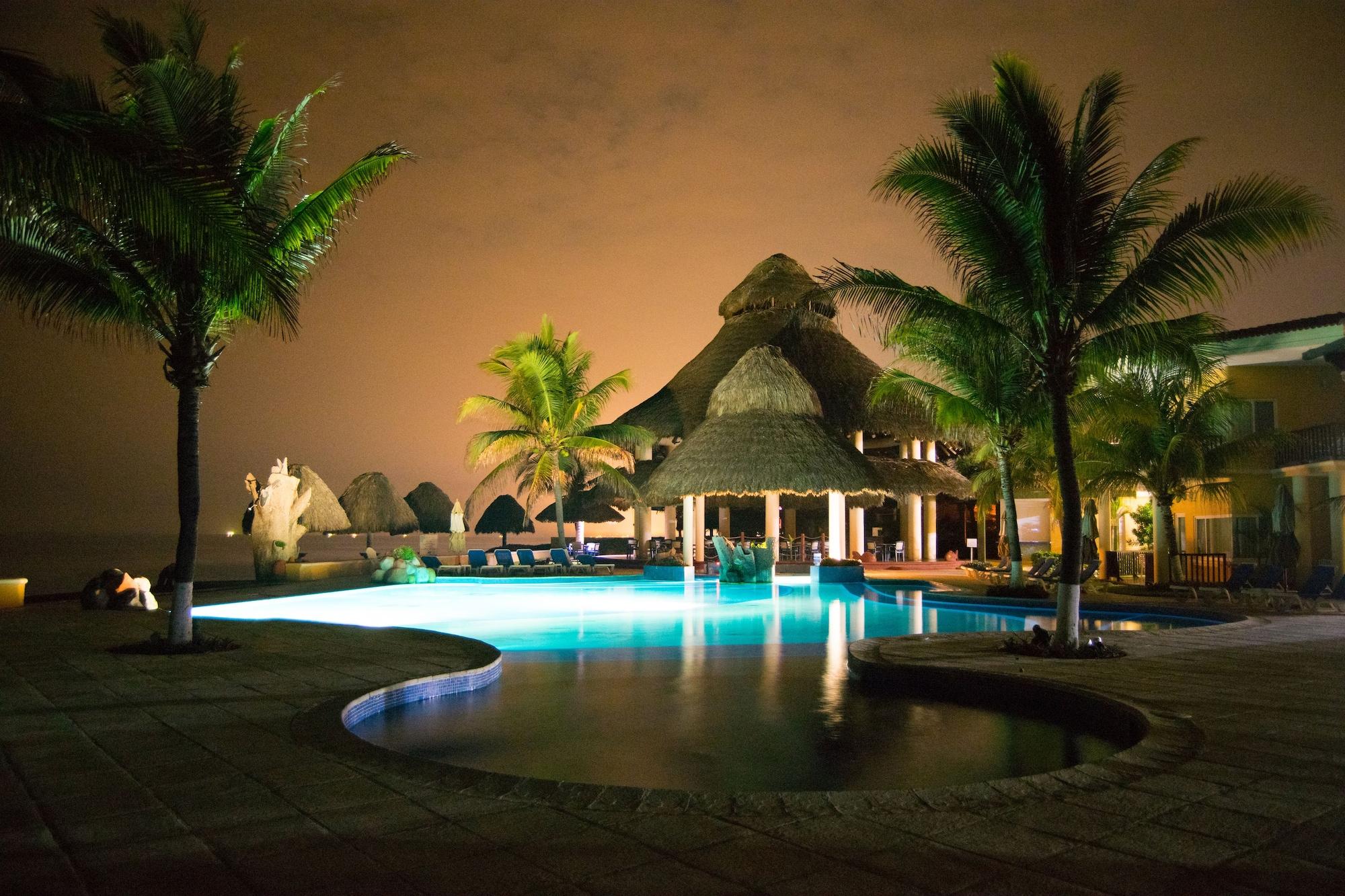 Hotel Cayman Suites مونتيريكو المظهر الخارجي الصورة